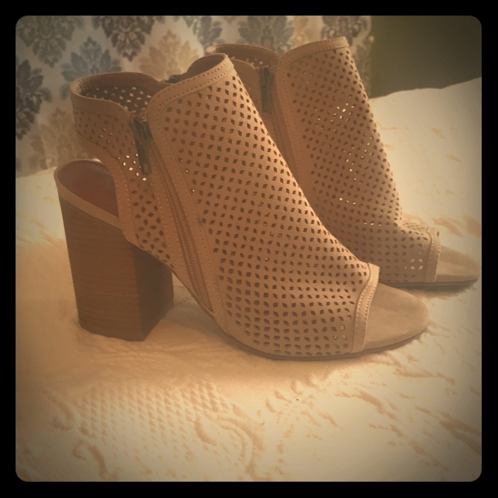 MIA sling heels
